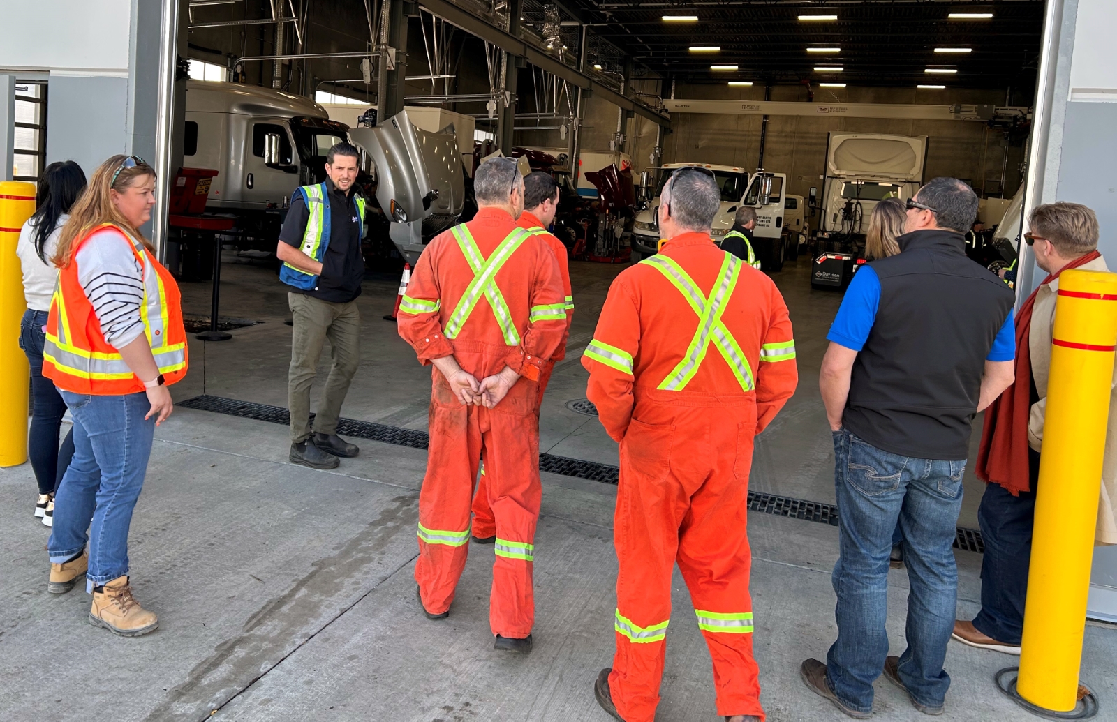 Ryan Johnson leading a tour through our new Dawson International Truck Centres Kelowna truck service repair shop.